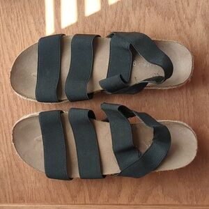 Black Platform Sandals